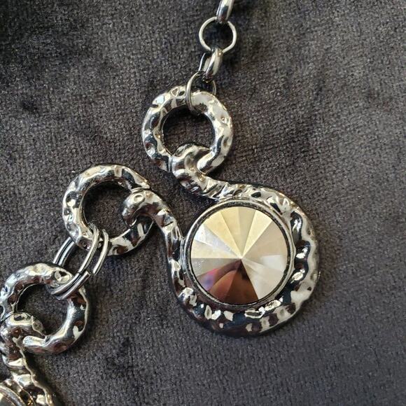 Womens Silver Three Dramatically Oil Spill Rhinestones Bib Necklace - Picture 4 of 6